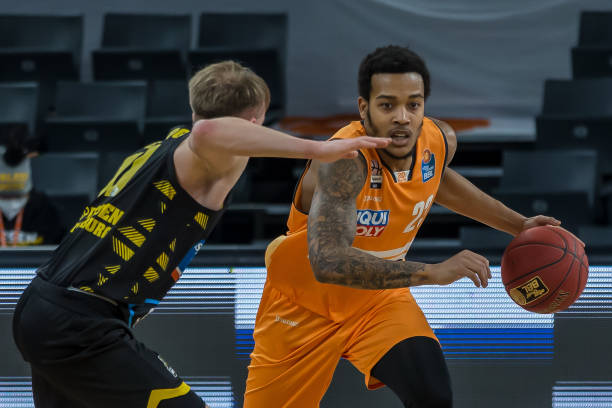 在关注切尔 在关注切尔